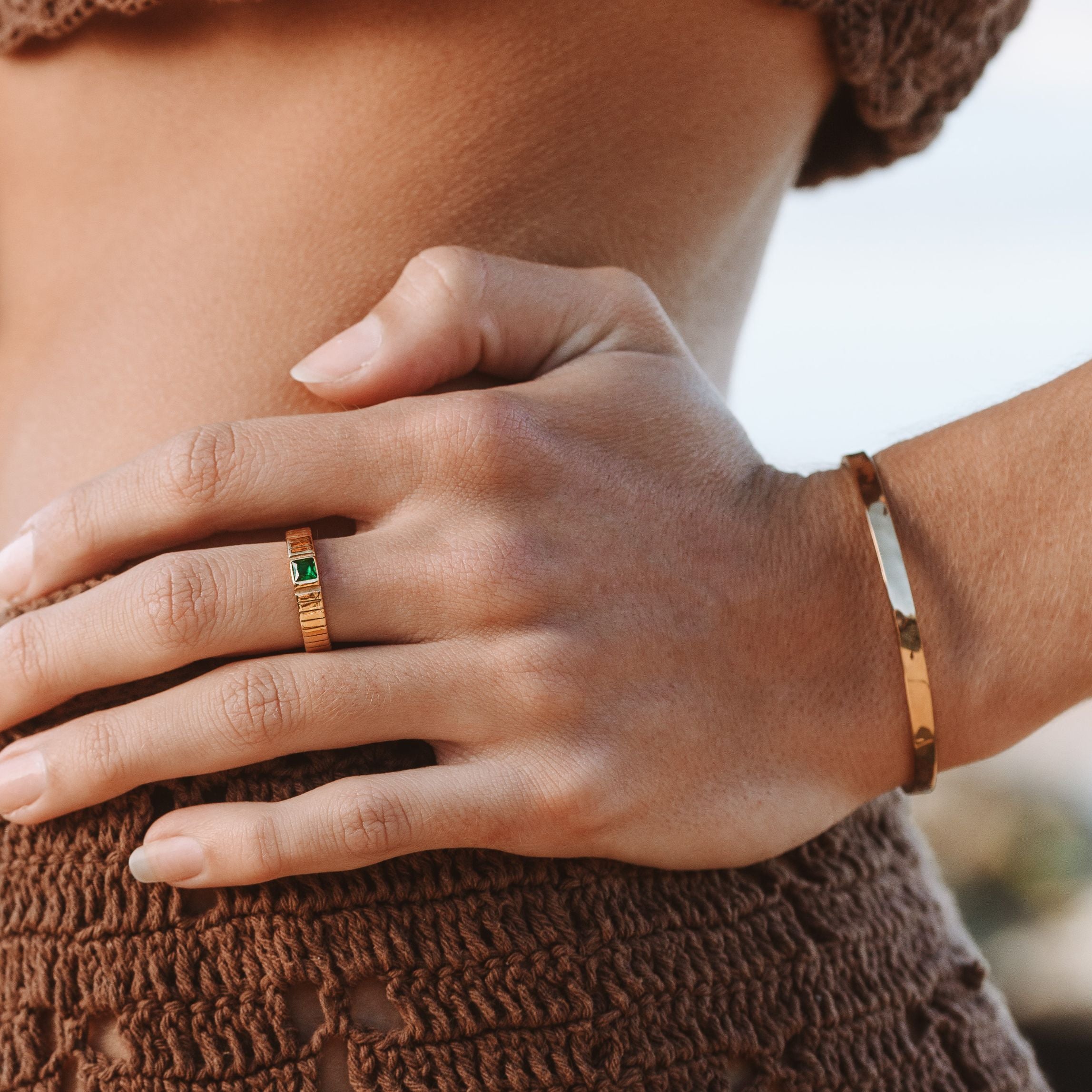 emerald chunky ring