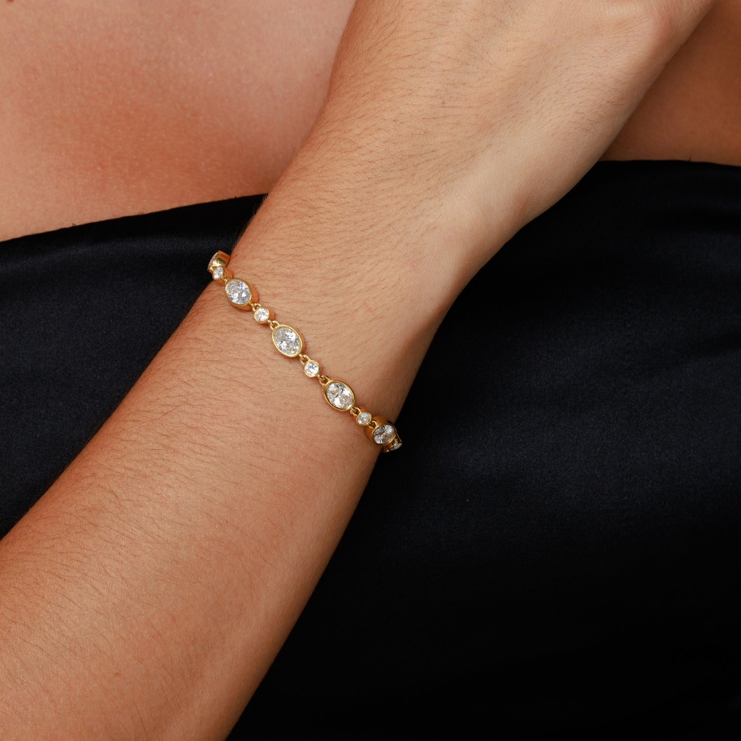 Front Aura Bracelet