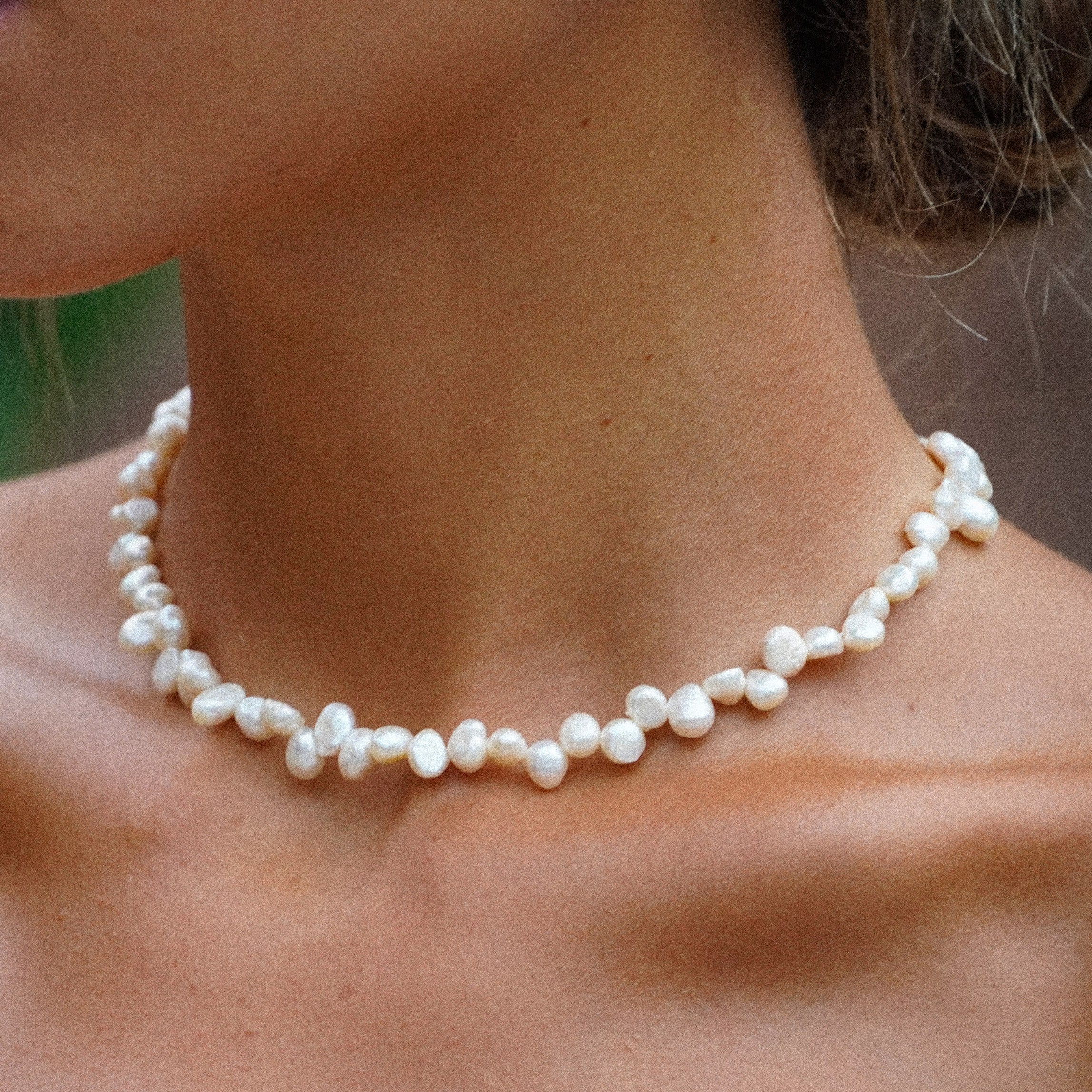 Summer Pearl Choker