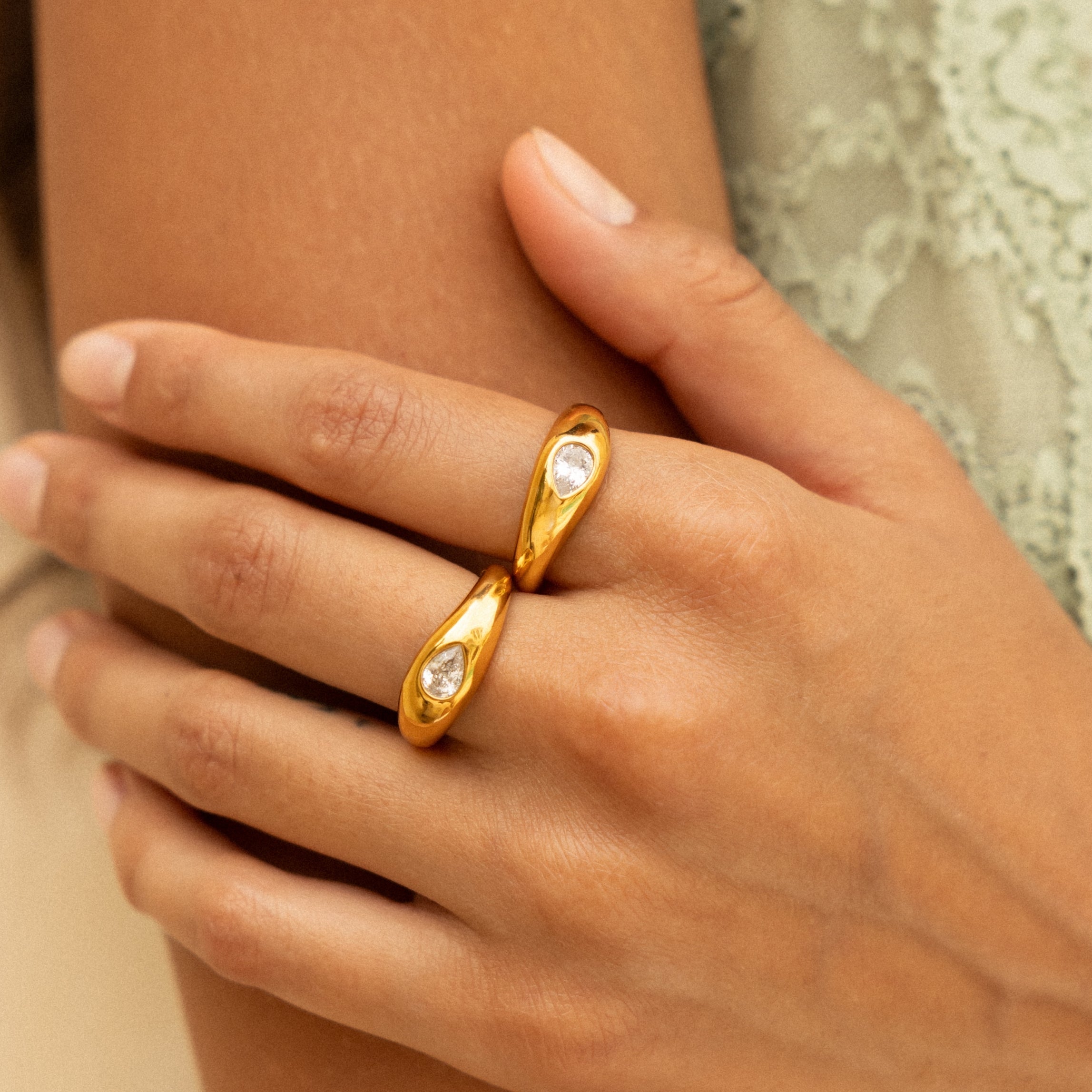 Zircon Ringset Gold
