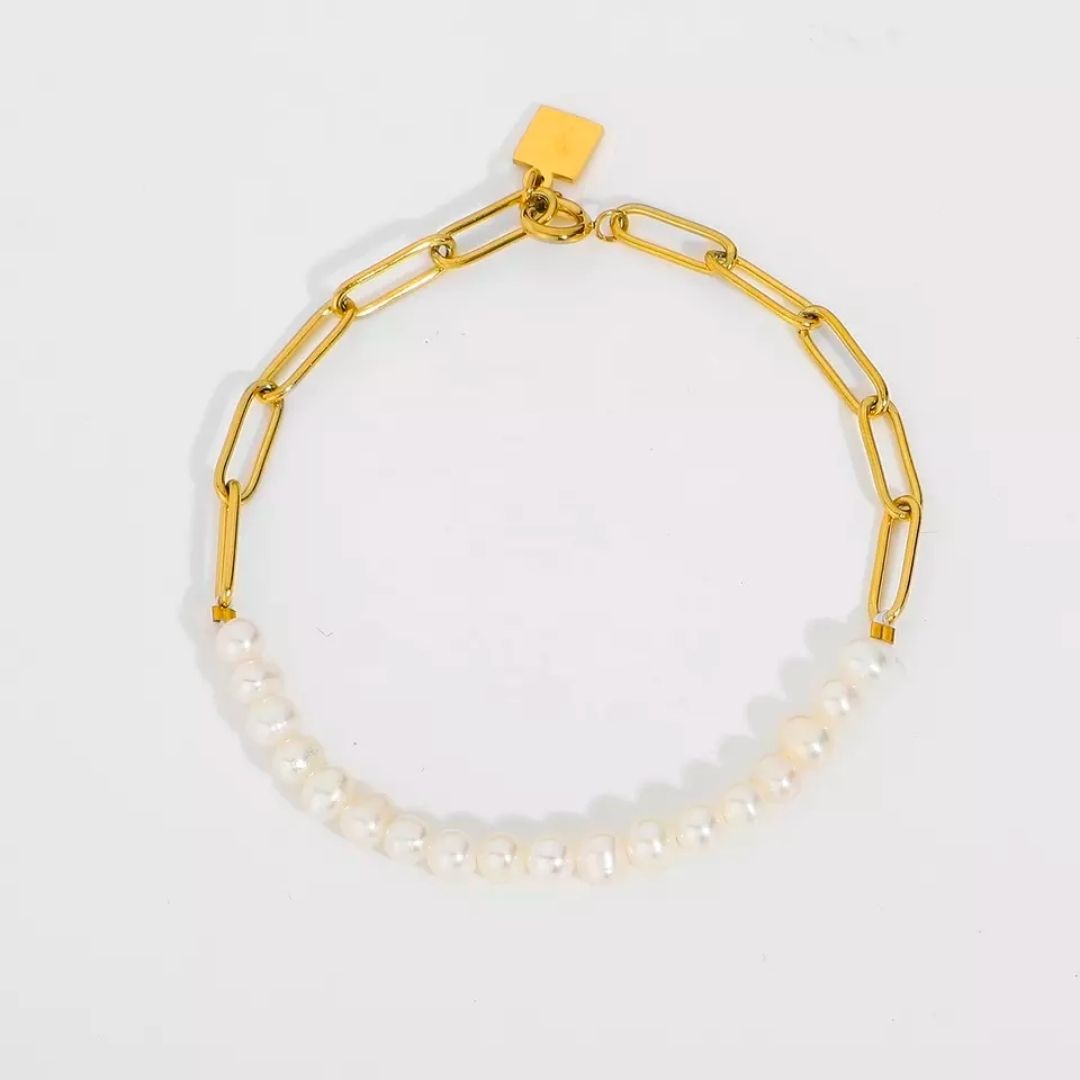  Freshwater Pearl Bracelet