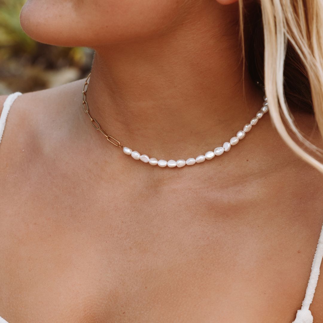 Half Links Half Pearl Choker