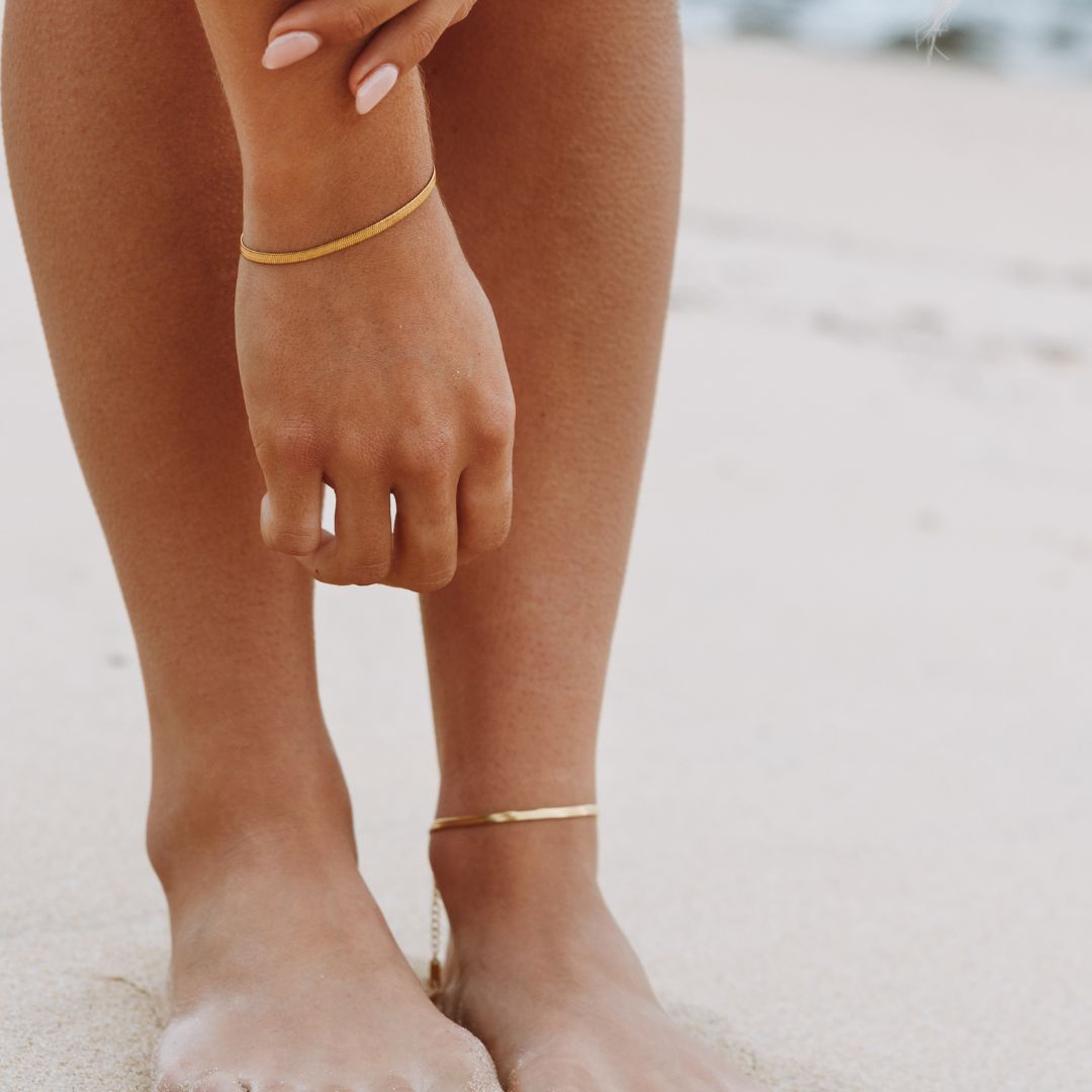 waterproof herringbone anklet